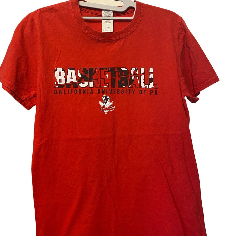 California University of Pennsylvania Basketball Gildan Tee Shirt, Small